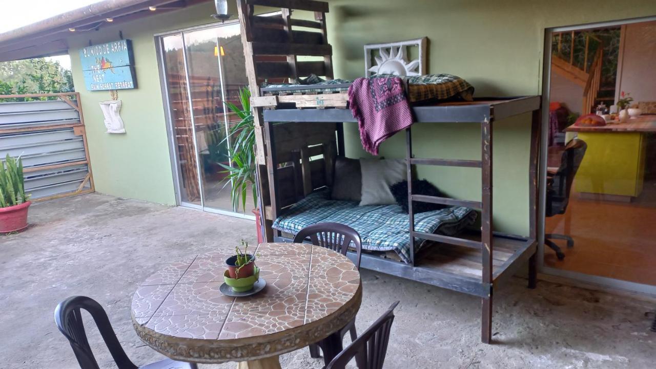 Hostel Toucan Place